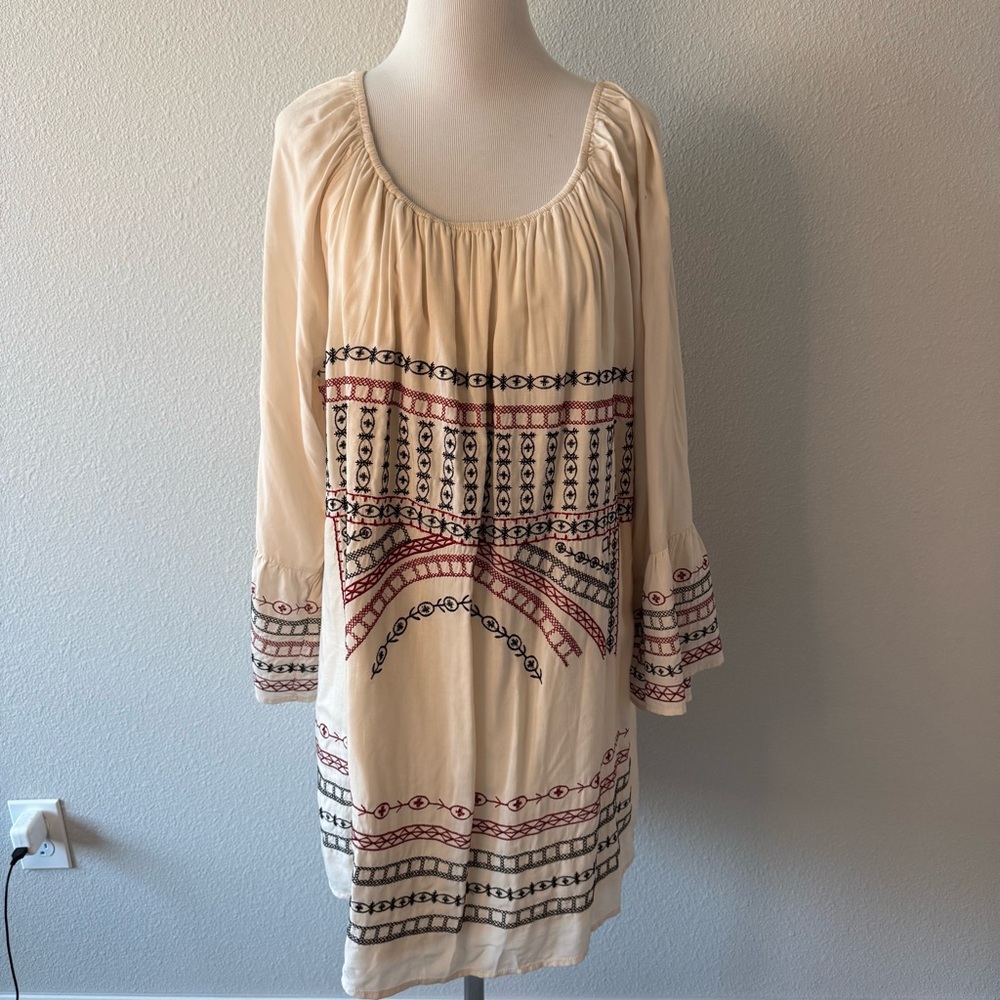 Entro Cream and Red Patterned Dress